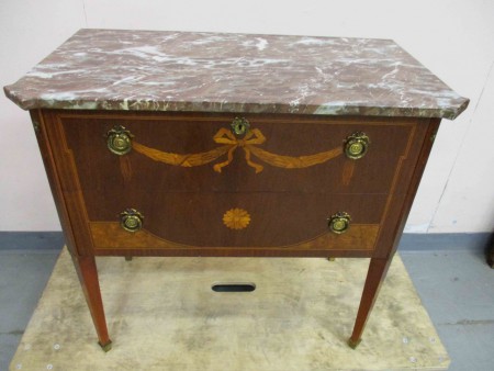 2364 - Komoda gustaviansky styl 1930 s mramorem    -  9 300 kc